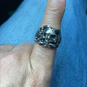 Big chunky biker ring